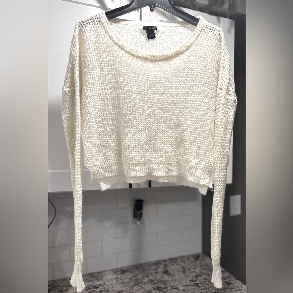 Wet Seal crop Cream Knit Sweater